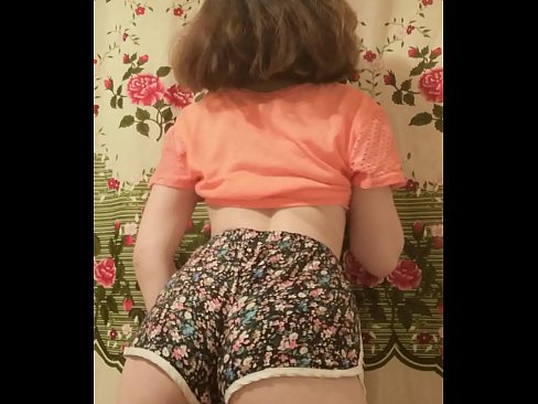 ❤️ Seksi mlada beba skida kratke hlačice pred kamerom ❤️ Porno fb kod nas ❌️❤